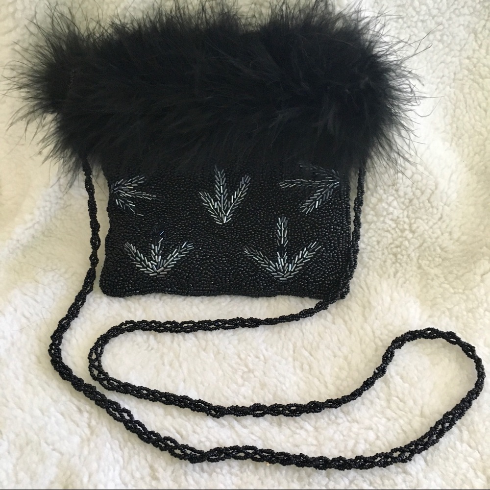 🆕 GORGEOUS Beaded Evening Bag with Fur Top!